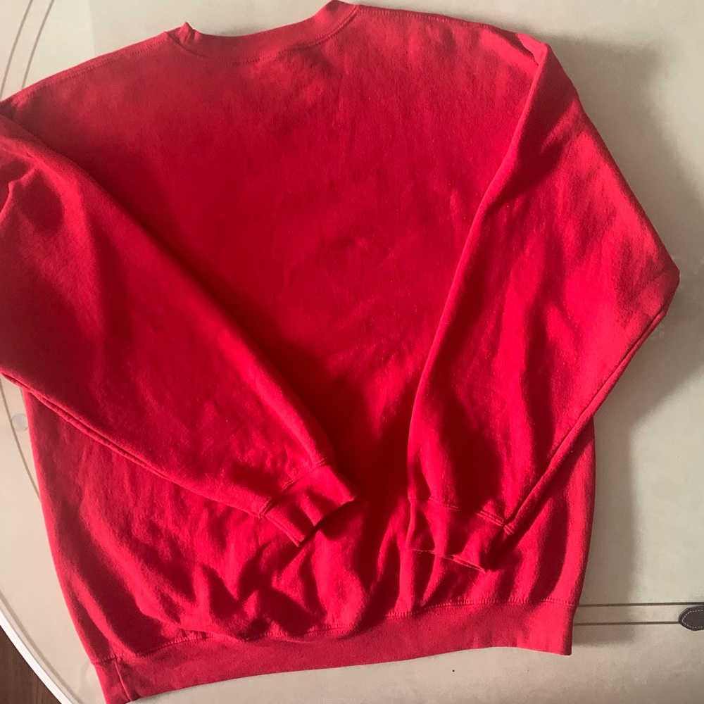 Gildan’s Women’s Sweatshirt - Picture 14 of 16